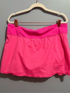 Lululemon Run: Pace Setter Skirt (Tall)
Pinkelicious size 10